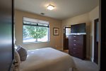 BR 2- Guest Suite with Queen Bed